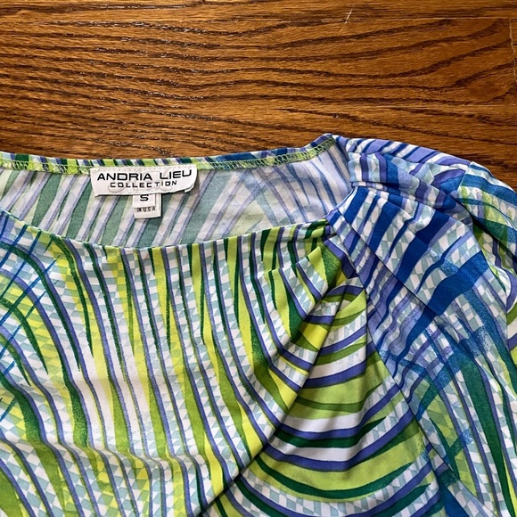 Andria Lieu Collection Blouse - Picture 2 of 7